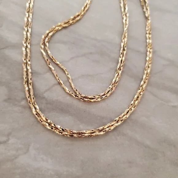 ✨ LOFT Gold Multi Chain Classic Tassel Pendant Necklace ✨ - Picture 8 of 9